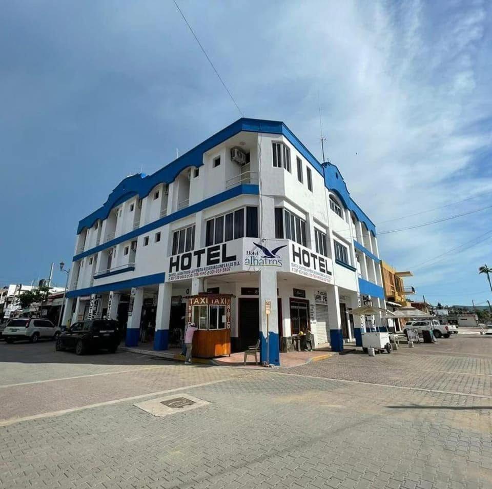 Hotel Albatros Penita de Jaltemba Exteriör bild