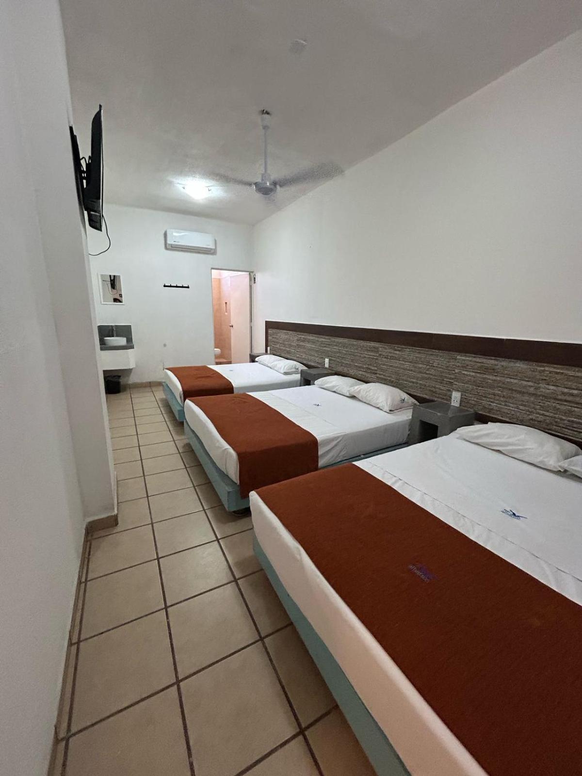 Hotel Albatros Penita de Jaltemba Exteriör bild